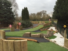 adventure golf london build-6