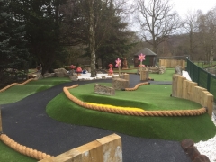 adventure golf london build-14